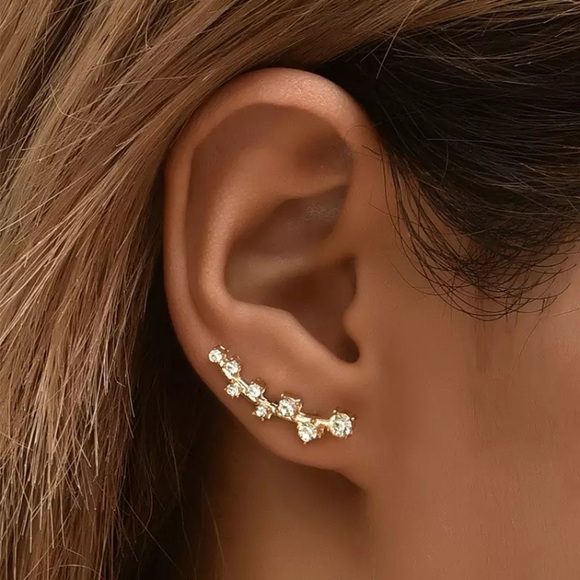 🔵𝟲𝟱%𝗢𝗙𝗙 𝗯𝘂𝗻𝗱𝗹𝗲𝘀 𝟯+🔵 NEW Gold Rhinestone Climber Earrings - Picture 6 of 10